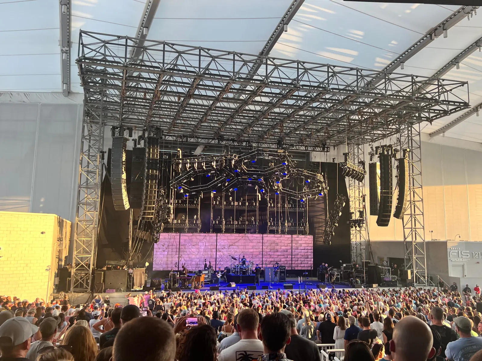 Live music performance at a Jacksonville amphitheater venue